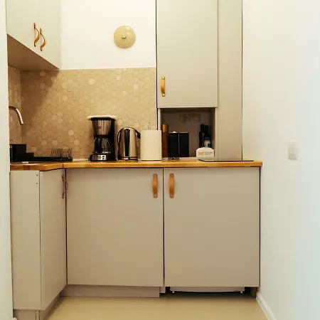 Location - Queen Elizabeth Flat Bukarest