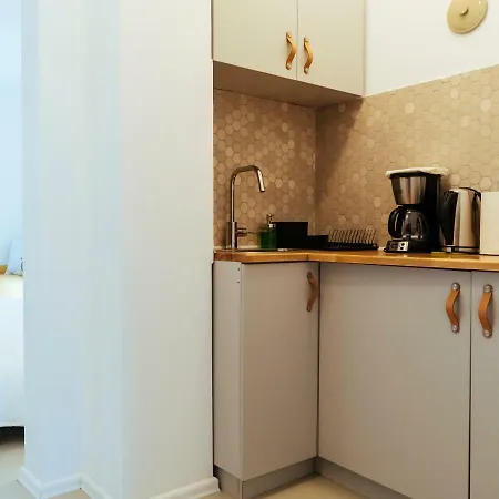 Location - Queen Elizabeth Flat *