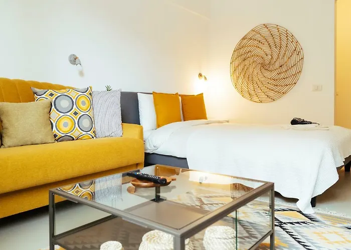 Location - Queen Elizabeth Flat