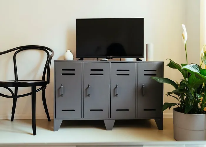 Location - Queen Elizabeth Flat Apartament